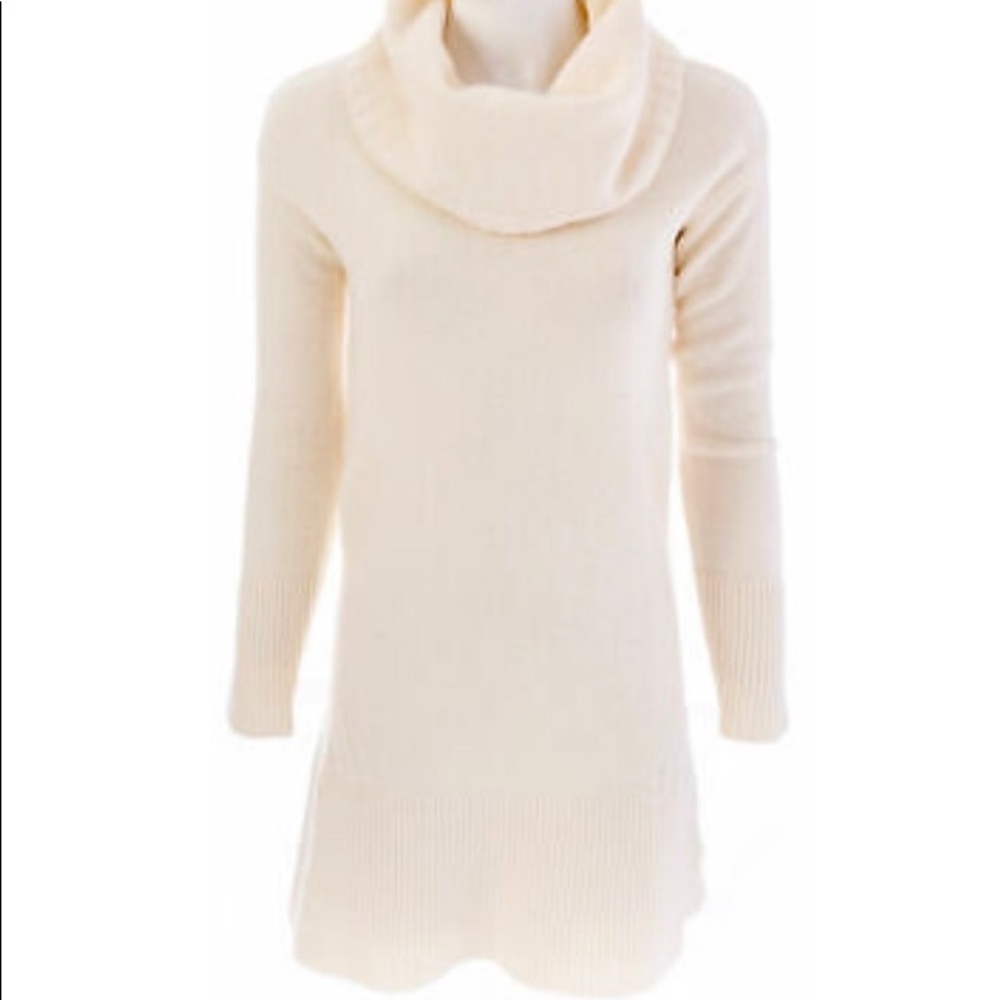 Anthropologie Cream Sweater Long length Sz Medium